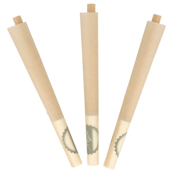 Bletki Purize Pre-Rolled Cones REGULAR 3 szt Purize Pre-Rolled Cones Regular: opakowanie z 3 stożkami i filtrami węglowymi