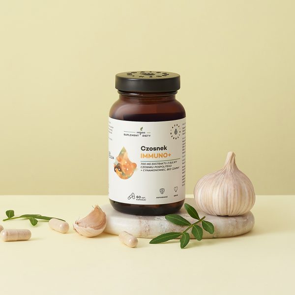Czosnek Immuno+, kapsułki 60 szt Kapsułki z ekstraktem czosnku Allium sativum i cynamonu: słoik 60 szt, ujęcie z bliska