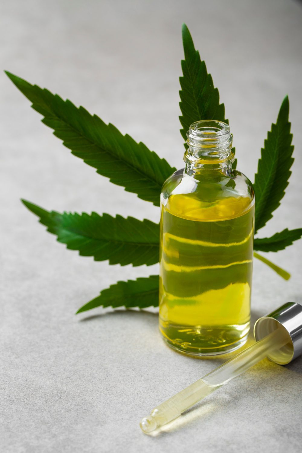 Olejki CBD: jakie stężenie wybrać? Porównanie 5%, 10%, 20% i 30% (2026) Olejki kannabidiol: jakie stężenie wybrać? Porównanie 5%, 10%, 20% i 30% (2026) - kannabidiol