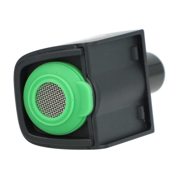 5904507556426_03_biale_tlo Zielone sitko wpięte w czarny adapter ustnika waporyzatora, ujęcie pod kątem
