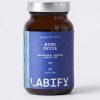 LABIFY Mind Focus+ - zdjęcie 2 LABIFY Mind Focus+ - butelka 60 kapsułek na jasnoszarym tle, ujęcie pionowe