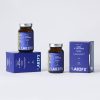 LABIFY Body Witamina C+ - zdjęcie 2 LABIFY Body Witamina C+ - aranżacja z butelkami i pudełkami ustawionymi na kilku poziomach