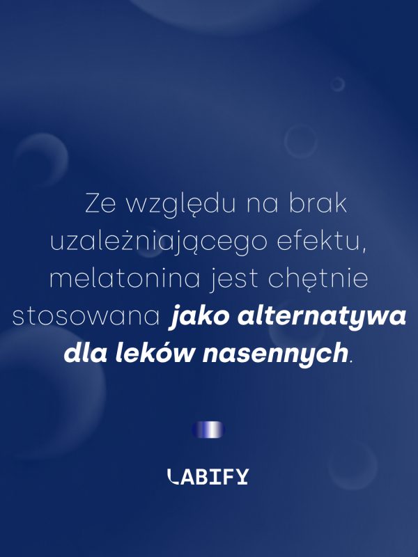 LABIFY Żelki Sleep - zdjęcie 8 LABIFY Żelki Sleep - grafika producenta o melatoninie, jasny tekst na granatowym tle