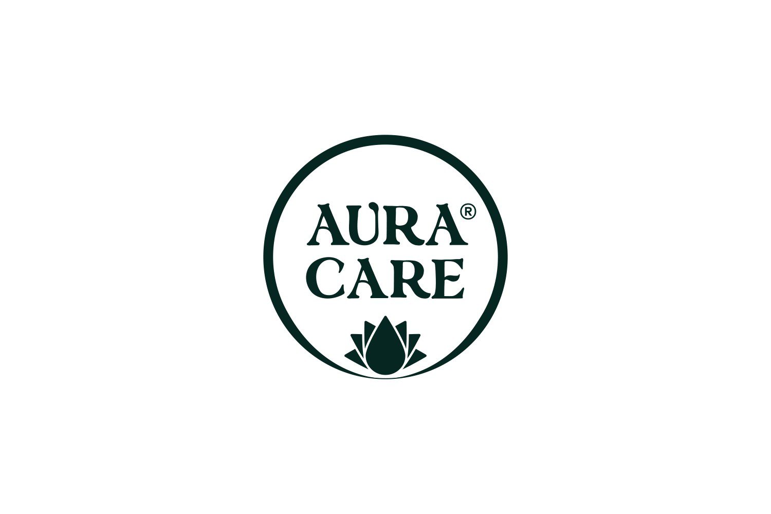 Brands at u Bucha Aura Care: okrągła zielona odznaka z napisem AURA CARE i kwiatem lotosu