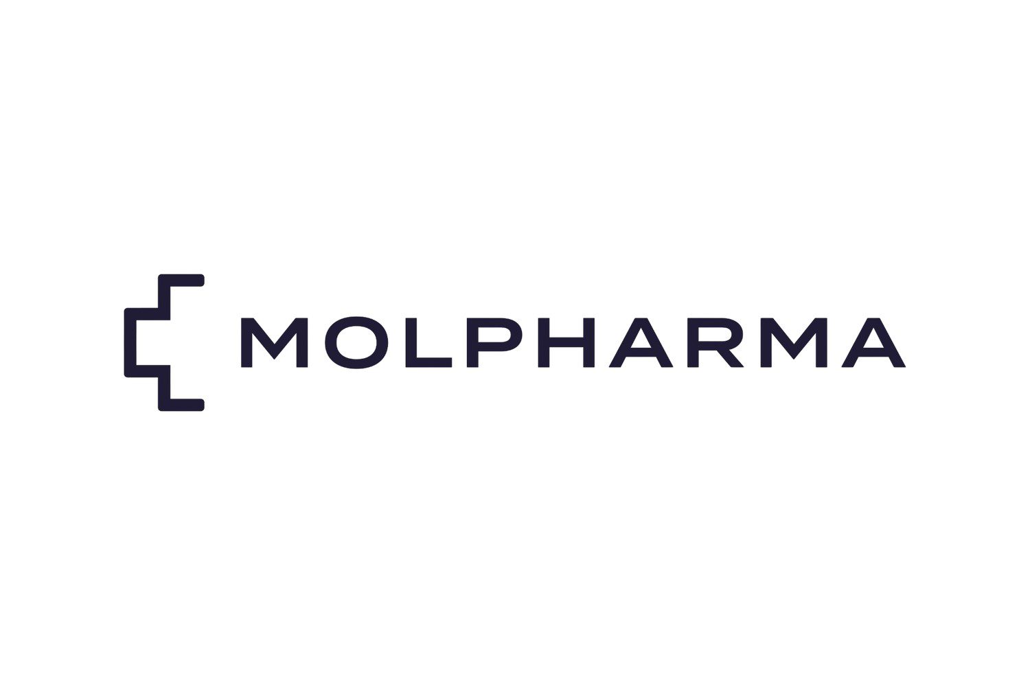 Brands at u Bucha Molpharma: granatowy napis MOLPHARMA z kanciastym znakiem w kształcie nawiasu po lewej