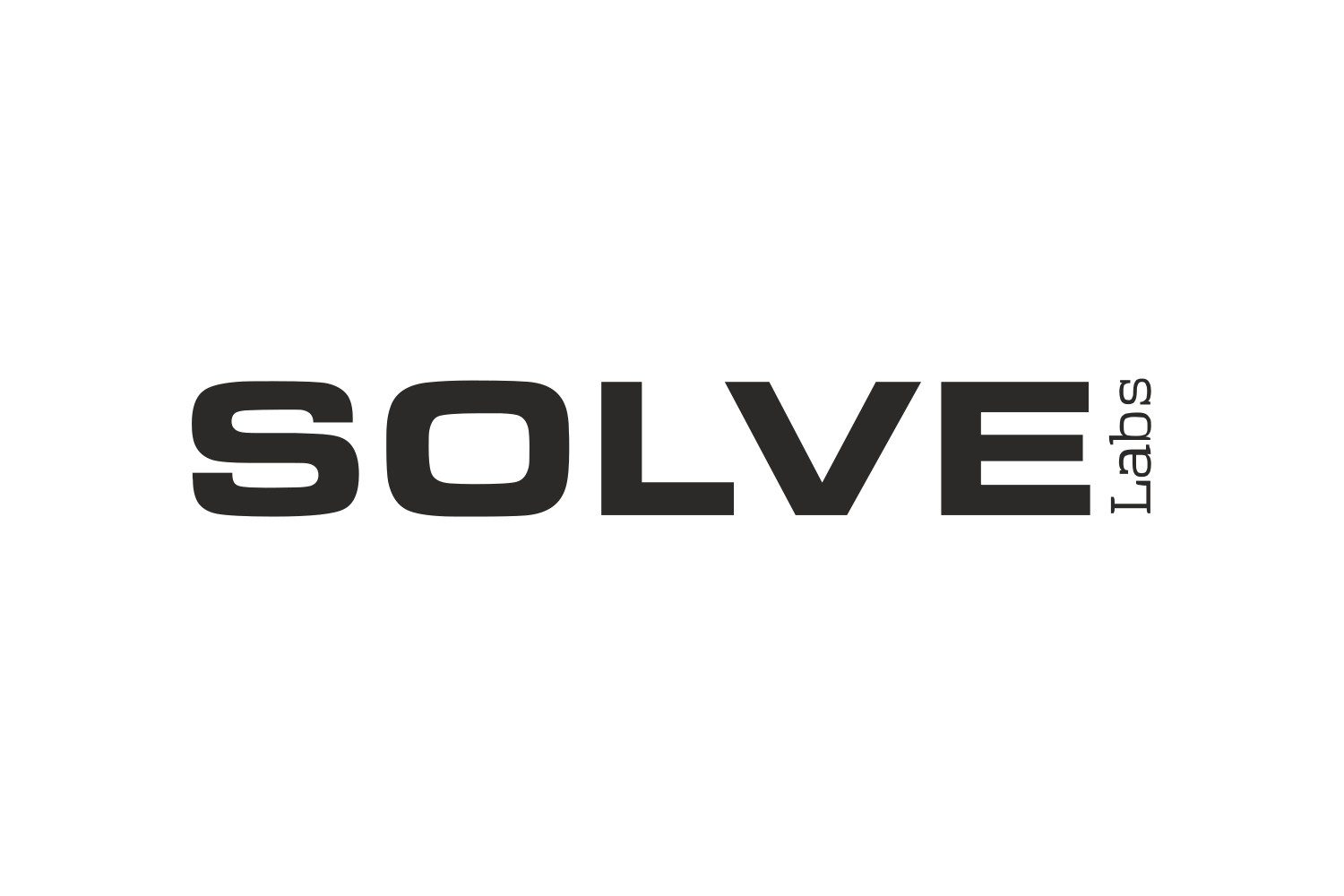 Brands at u Bucha Solve Labs: ciemnoszary napis SOLVE z pionowym dopiskiem Labs